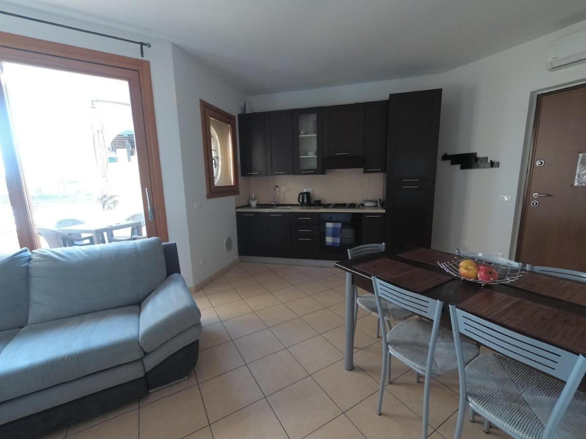 Blu & Green Appartment Manerba del Garda Bagian luar foto