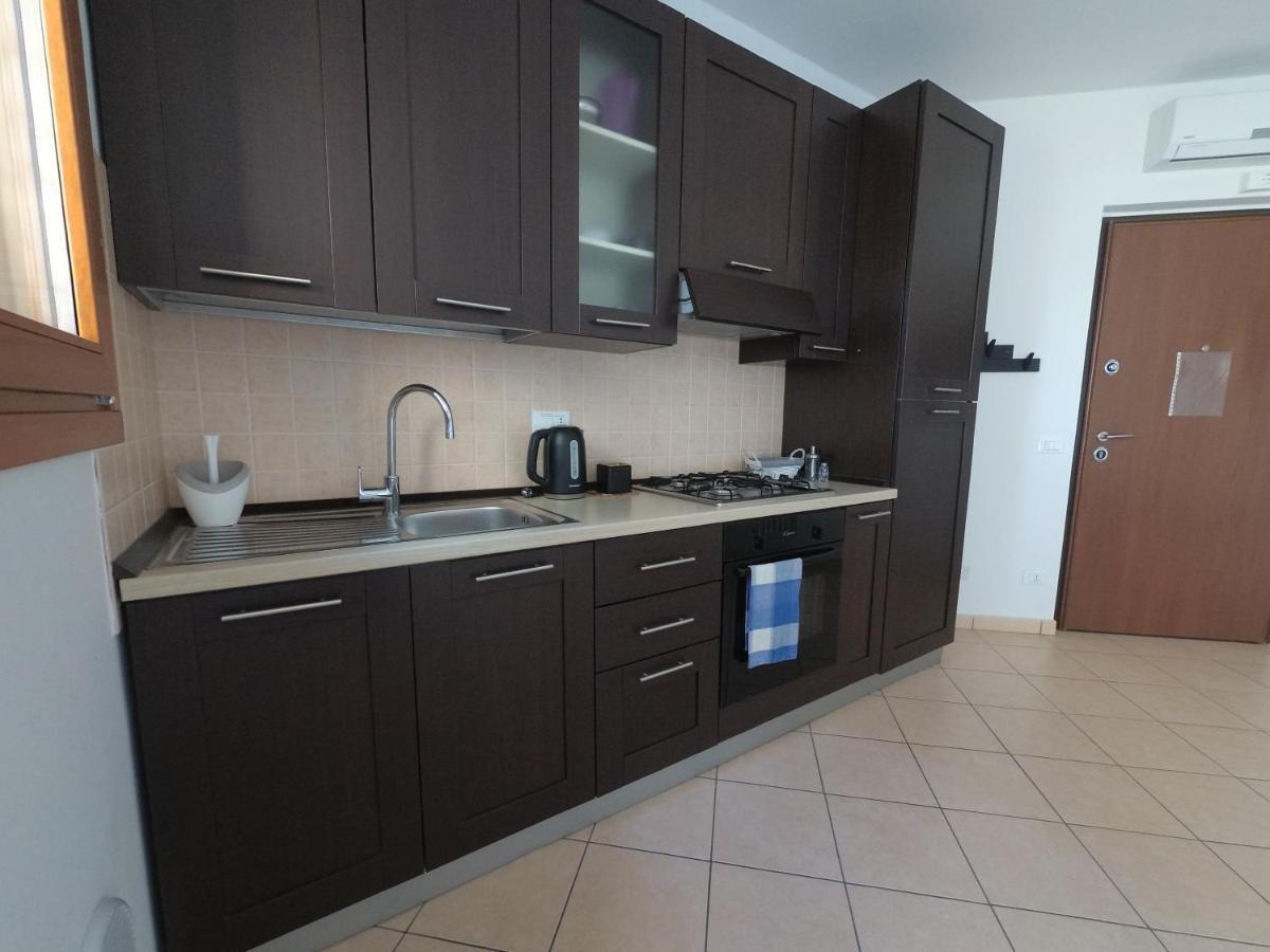Blu & Green Appartment Manerba del Garda Bagian luar foto