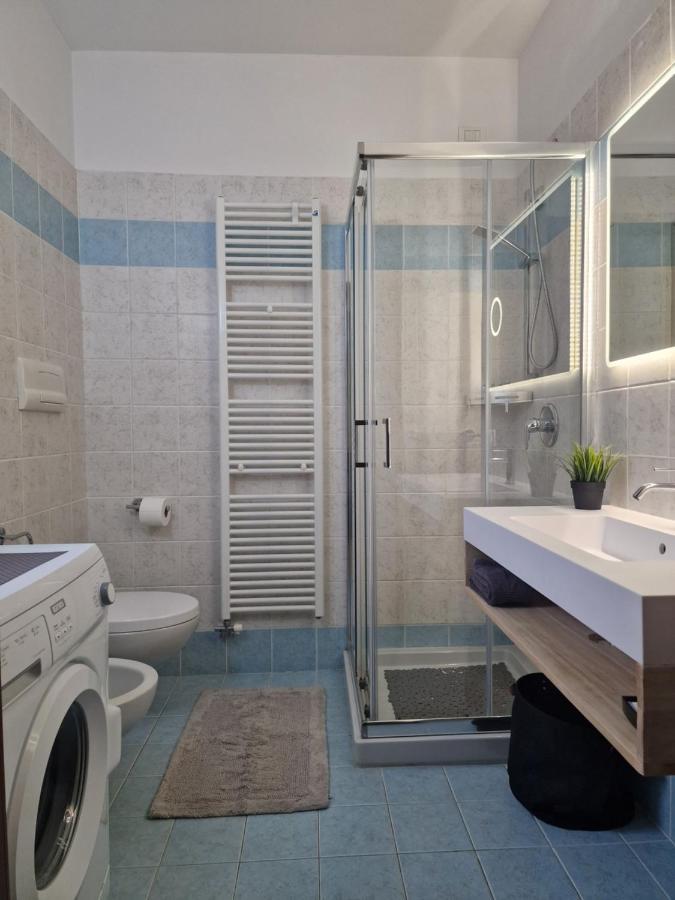 Blu & Green Appartment Manerba del Garda Bagian luar foto