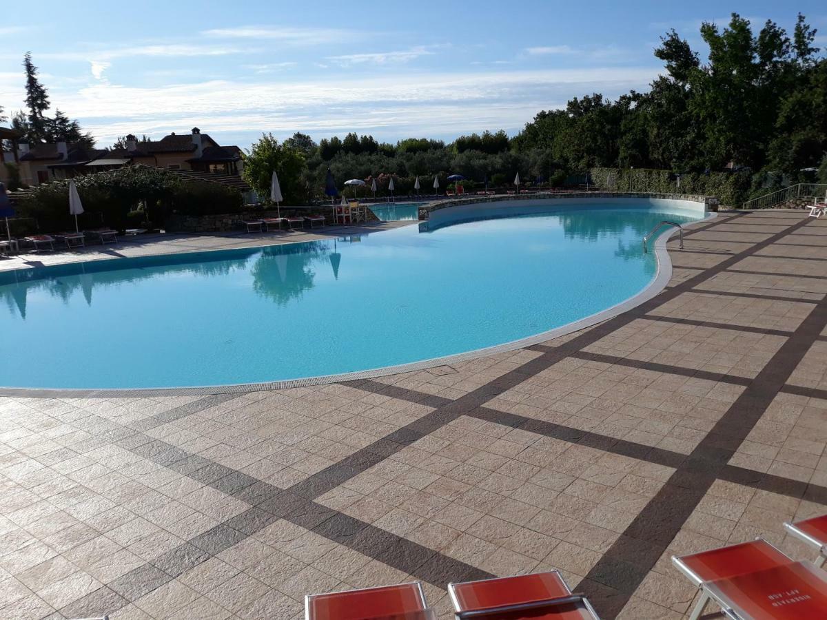 Blu & Green Appartment Manerba del Garda Bagian luar foto